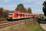 423 110-6 fuhr am 09.10.10 als S2 nach Petershausen durch Poing.