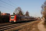 423 700-4 als S2 nach Petershausen am 15.03.11 in Poing.