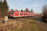 423 152-8 war am 21.12.13 als S2 nach Petershausen in Poing unterwegs.