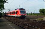 Bei der Einfahrt in Dornberg ist der 430 171 als S7 nach Riedstadt Goddelau hier am Abend des 30.8.2015 in Groß-Gerau Dornberg zu sehen.