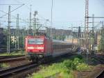 143 177-4 schiebt die S1 bei schner Abendsonne aus dem Dsseldorfer hbf herraus in Richtung Essen Hbf. 19.05.08