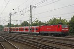 143 247-5 mit S6 in Köln Messe/Deutz, am 30.05.2016.