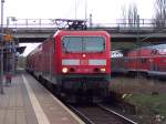 143 300 am HP Ltten Klein auf der Linie S1 nach Warnemnde, S-Bahn Rostock, 13.04.2012