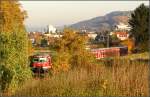 Man muss nicht immer alles sehen: Eine S-Bahn der Linie S2 mit etwas eigenwilliger Farbverteilung auf der Front bei Weinstadt-Endersbach im Remstal.