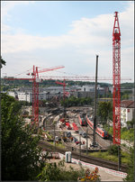 Ab hier wird es irgendwann auf neuen Gleisen bis Ulm gehen -    Der Bahnhof Feuerbach wird immer mehr zur Großbaustelle.