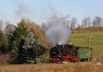 99 1741-0 hat am 31.10.2013 den Bahnhof Cranzahl in Richtung Oberwiesenthal verlassen.