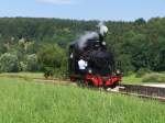 Rangierfahrt der Lok.12 im Haltepunkt Sgmhle, sie bernahm dan den Sonderzug SDZ von Sgmhle Hp nach Neresheim. Aufgenommen am 1.Juli 2007