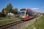 Wagen 202 der Stadtwerke Nordhausen war am 15.10.2024 als Zug 8715 der Harzer Schmalspurbahnen auf dem Weg von Ilfeld zum Südharzklinikum Nordhausen.