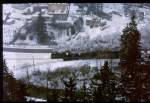Wenige Eisenbahnfreunde haben sich die Mhe gemacht die bekannte Doppelausfahrt der Selketalbahn bei Alexisbad einmal von oben zu fotografieren hier geschehen im Winter 83 