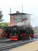 99 7238-1 und 99 7241-5 stehen im angeheizten Zustand auf dem Betriebsgelnde des Bahnhofs Wernigerode am 21. September 2012. 