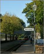  Achtung auf Bahnsteig 1 fhrt die Molli nach Bad Doberan ein!   Heiligendamm 20.09.2012