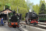 23. Mai 2010, Bahnhofsfest in Jöhstadt mit 7 Dampflokomotiven. Zum ersten Mal sah ich die in Meiningen 2006 bis 2009 aus Spendenmitteln neu gebaute sä IK Nr. 54. Daneben steht die Zittauer Gastlok.
