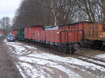 Abgestellte Güterwagen in der Putbuser Abstellecke am 12.Februar 2017.