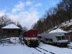 Die rumnische Diesellok L45H-084 wird noch bentigt, damit ab 13./14. Dezember 2008 (76 Monate nach den Zerstrungen durch das Jahrhunderthochwasser) auf dem Streckenteil Freital-Hainsberg - Dippoldiswalde wieder planmig dampflokbespannte Zge durch den Rabenauer Grund fahren knnen. Seifersdorf, 23.11.08
