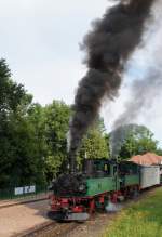 18.07.2015, 99 586 (Vorspann) und 99 539, Bhf. Malter, der Traditionszug von der Lößnitzgrundbahn ist mit beiden IV K beim Schmalspurbahn-Festival an der Weißeritz zu Gast