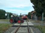 DB OBS 772 141-8 + 772 140-0 als DPE 99816 von Naumburg (Saale) Hbf nach Smmerda am Hp Kirchscheidungen. Im Rahmen der  Zwei-Lnder-Rundfahrt durch die Toskana des Ostens  wurde hier ein besonderer Fotohalt gemacht. Veranstalter waren die IG Unstrutbahn e.V. in Zusammenarbeit mit der OBS. Es ging von Naumburg ber Artern, Smmerda und Groheringen zurck nach Naumburg; 07.09.2008 