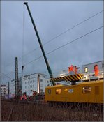 Blick Richtung Unfallstelle des umgestürzten Krans in Petershausen.