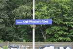 Bahnhofschild von Bahnhof Karl-Wiechert-Allee, am 14.06.2011 in Hannover.