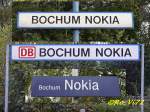 Bochum-NOKIA ist ein kleiner Haltepunkt, aber es gibt drei verschiedene Schilder (!).