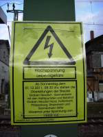 Am 14.01.2012 prsentierte sich folgendes Schild auf dem Bahnsteig in Germersheim, der informative Inhalt war seit gut einem Monat verloren, da die neue S33 seitdem in Betrieb ist.