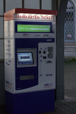 Noch ein nettes Angebot der MRB am Fahrkartenautomaten in Döbeln Hbf zu sehen.
10.12.2016 09:54 Uhr.