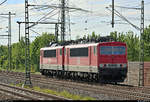 Tele-Nachschuss auf 155 049-0 (Lok 709) mit 155 167-0 (Lok 711) der Mitteldeutschen Eisenbahn GmbH (MEG) als Lokzug, der den Hp Halle Messe auf der Bahnstrecke Magdeburg–Leipzig (KBS 340)