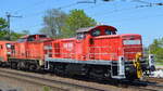 DB Cargo AG [D] mit einem Lokzug mit  294 602-8  (NVR-Nummer:  9880 3 294 602-8 D-DB ) am Haken von  152 056-8  am 09.05.22 Durchfahrt Bf. Saarmund.