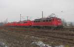 DB 140 861-6 + 151 015-5 + 189 006-6 + 152 141-8 als Lokzug Richtung Grokorbetha, am 19.02.2011 in Naumburg (S) Hbf.
