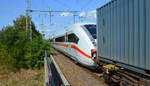Überführung eines ICE 4 BR 412  9216  am am Haken von Centralbahn AG  110 278-9  am 24.09.20 Bf. Golm (Potsdam).