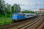 PRESS 140 017-5 mit TRI-Wagenberfhrung & MZE 218 191 in Wuppertal, am 05.06.2024.