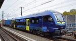 Nagelneuer Brennstoffzellen Triebzug, dem STADLER Typ  RSZERO  (NVR:   90 80 0550 000-8 D-STAP ) am Haken von Stadler Pankow GmbH, Berlin  203 111-0 , Name:  Hennigsdorf  [Einsatz im Service- und Inbetriebnahmezentrum Velten] bei einer Werksfahrt zum Berliner Stadler Werk am 07.10.24 Höhe Bahnhof Berlin Karow.