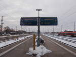 Zugzielanzeiger,auf Gleis 3 und 4,am 22.Januar 2018,in Stralsund.