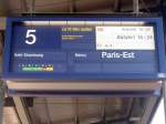 Das wird es so nicht mehr so schnell geben: Ein EuroCity nach Paris Est mit Halt in Baden-Baden. ECs nach Paris wurden im Juni 2007 vollstndig durch TGVs ersetzt. Der Vermerk  Verbundfahrausweise gelten nicht , macht eigentlich keinen Sinn. Nchster Halt ist Kehl. KVV und TGO berschneiden sich geografisch nicht. Ein Verbundausweis von dem einen in den anderen Bahnhof kann fr dieses Gebiet daher gar nicht gelst werden. Die Versptung (Zug kommt aus Mnchen) war fast schon Standard auf dieser Verbindung. Wenn auch blicherweise eher fr Zge aus Paris kommend.