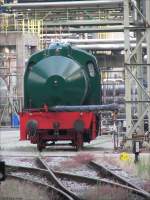 Eine Dampfspeicher-Lok (Typ ?) in den Sasol-Werken in Herne wird befllt.  13.06.2007