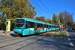 VGF Bombardier U5-25 Wagen 654 am 13.10.18 in Frankfurt Schäfflestraße von einen Gehweg aus fotografiert