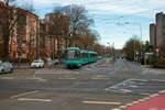 VGF Bombardier Flexity Swift U5-50 Wagen 898 am 10.12.21 als Fahrschule in Frankfurt am Main auf der U5 