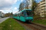 VGF Bombardier Flexity Swift U5-50 Wagen 818 am 09.04.22 in Oberursel auf der U3