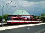  Dsseldorf: Die U74 nach Dsseldorf-Lrick an der Haltestelle Dsseldorf-Altstadt Tonhalle/Ehrenhof.(12.5.2013) 