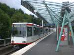 Bochum: Die U35 nach U-Bahnhof Herne Schloss Strnkede im U-Bahnhof Bochum Hustadt.(19.7.2012) 