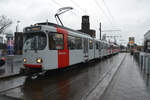 Rheinbahn Tw 3235  Linie U75, Neuss Hbf  Düsseldorf, Handweiser  19.12.2024