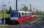 Kehranlage Kaiserslauterner Strae,   der Telekom-Werbewagen 4236 fhrt in Richtung Lrick in Krze in den Tunnel.