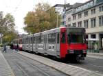 Krefeld: Die U76 nach Dsseldorf Hauptbahnhof an der Haltestelle Krefeld Rheinstrae.(13.10.2013)   