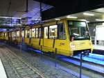 Ein ex-Londoner Docklands-Stadtbahnwagen der EVAG im U-Bahnhof Essen Hbf am 11.