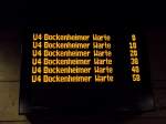 Abfahrtsanzeige der Linie U4 in Frankfurt am Main Hbf am 03.03.13