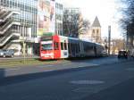 Ein Wagen vom Typ K 4000, ist am 01.03.2007, zwischen den Haltestellen  Neumarkt  und  Heumarkt  unterwegs.