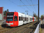 KVB Tw 4007
Linie E1, Weiden West
Köln, Kalker Friedhof
31.03.2021