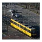 . Gelbe Bahnen im grauen Stadtverkehr -

 Ein Zug der Linie U14 im Neckartal. 

03.02.2008 (J)