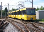 3303/3304 und 3333/3334 als U6 Fasenhof bei Ausfahrt Bf Stuttgart Mringen am 05.09.2011 (Welt-Sichtungen Werbung.)