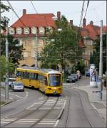 Stadler Tango in Stuttgart -     Heute hatte ich mal Gelegenheit die neue Stuttgarter Stadtbahn-Triebwagen in Fahrt zu fotografieren.