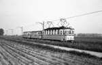 END Straßenbahn Esslingen-Nellingen-Denkendorf__Die aber auch nach Scharnhausen und Neuhausen fuhr. Tw 8 [ME 1929] mit 2 Bw von Neuhausen kommend nach Nellingen - Esslingen.__08-06-1976 